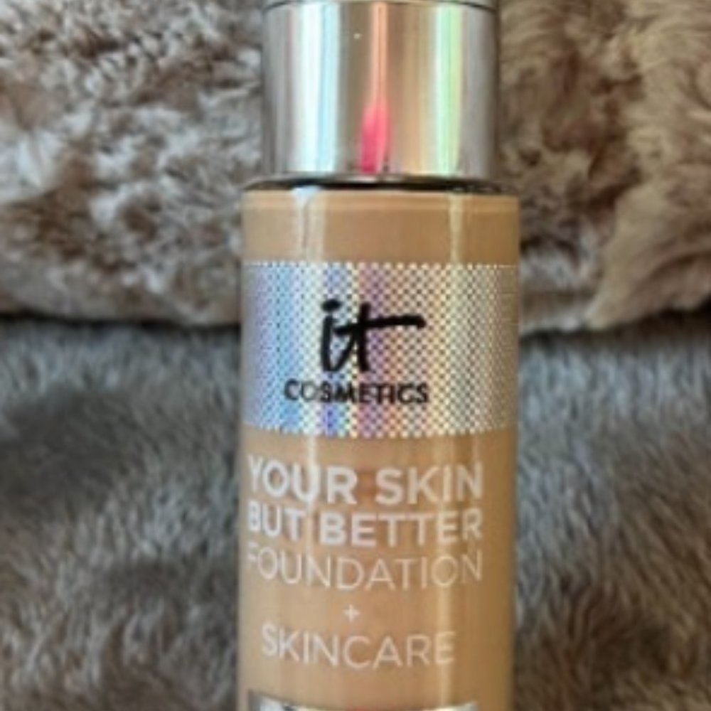 It Cosmetics Your Skin But Better Foundation + Skincare Medium Warm 35